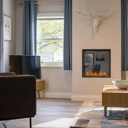 Howe Keld 3 Ground Floor 아파트 *